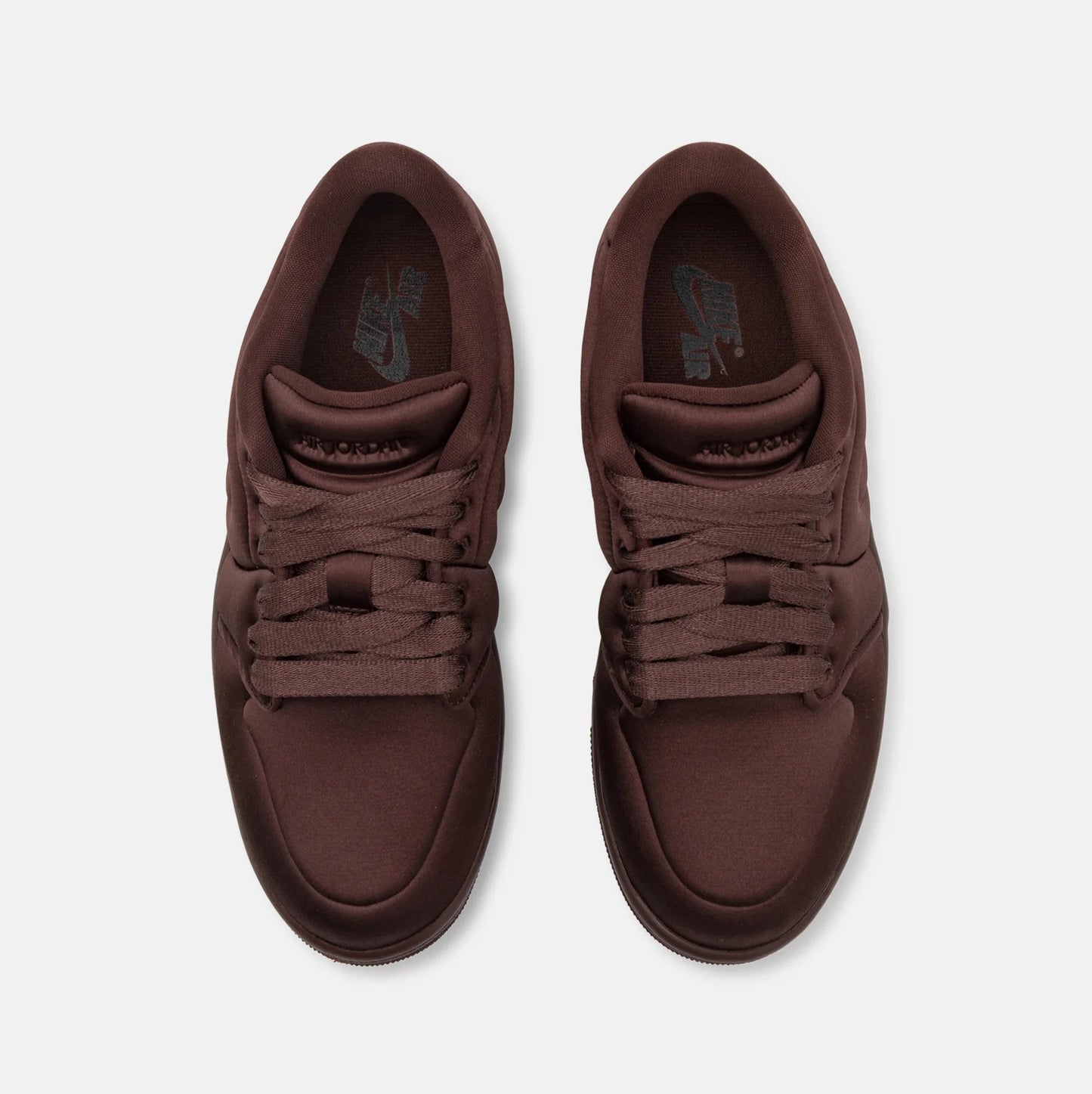 Pantofi sport Air Jordan 1 Low Method Of Make maro închis, design elegant și confortabil
