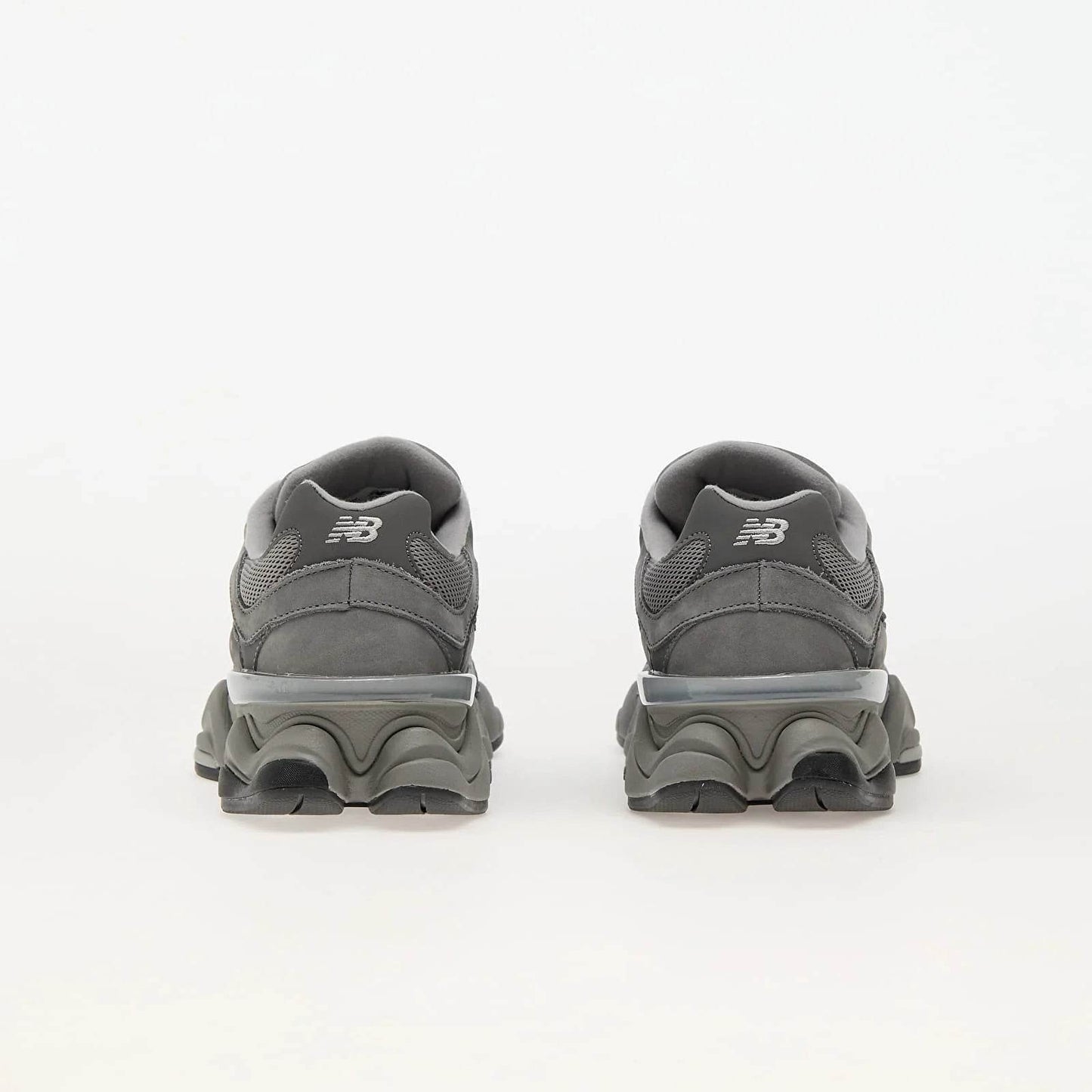 Pantofi sport New Balance 9060 Shadow Grey în culoare gri închis vizualizați din spate