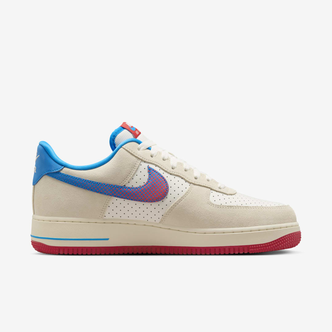 Pantofi sport Nike Air Force 1 '07 LV8 Harlem Globetrotters Pack alb cu detalii albastre și roșii