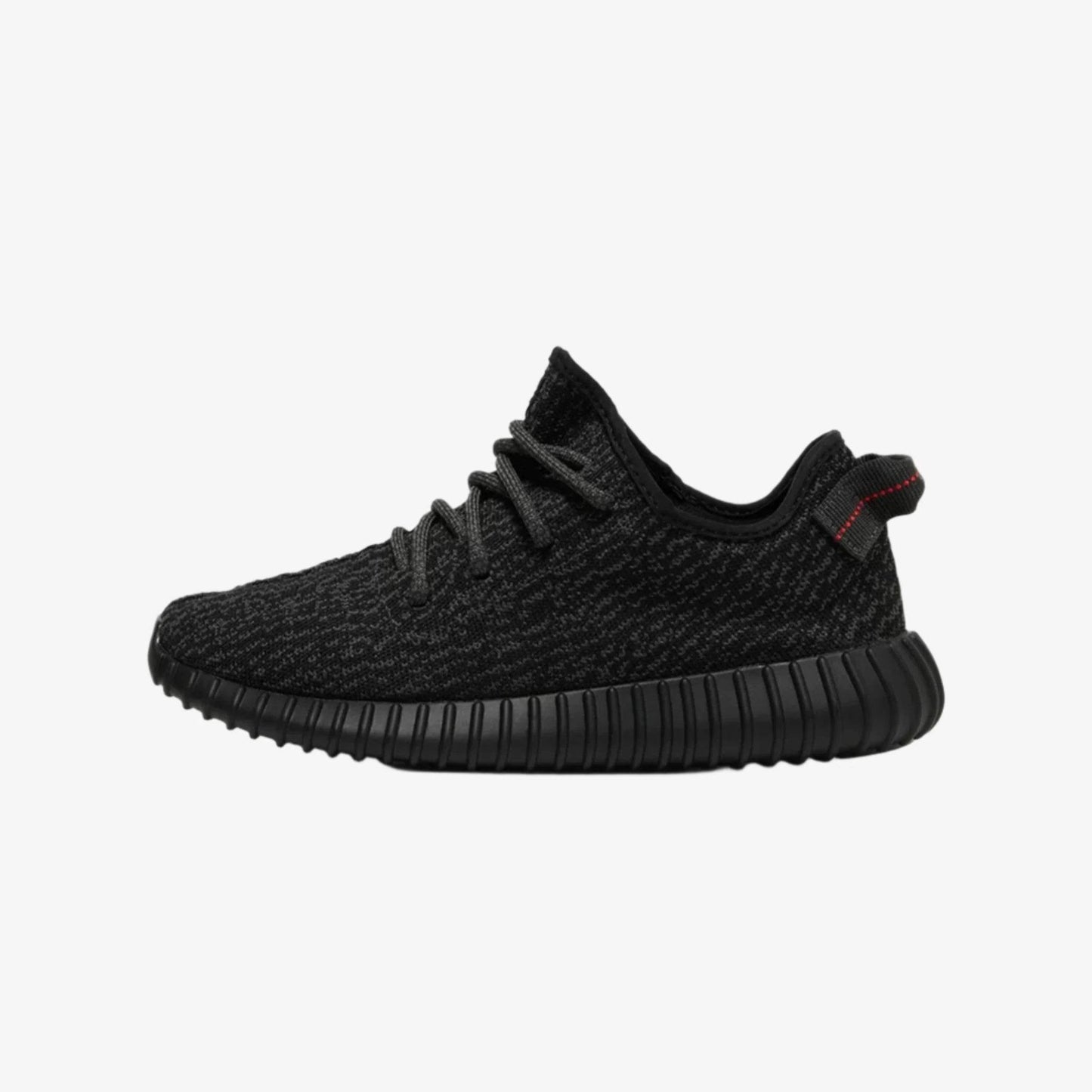 Pantofi sport Yeezy Boost 350 “Pirate Black” negri cu design minimalist și talpă neagră Dod Resell
