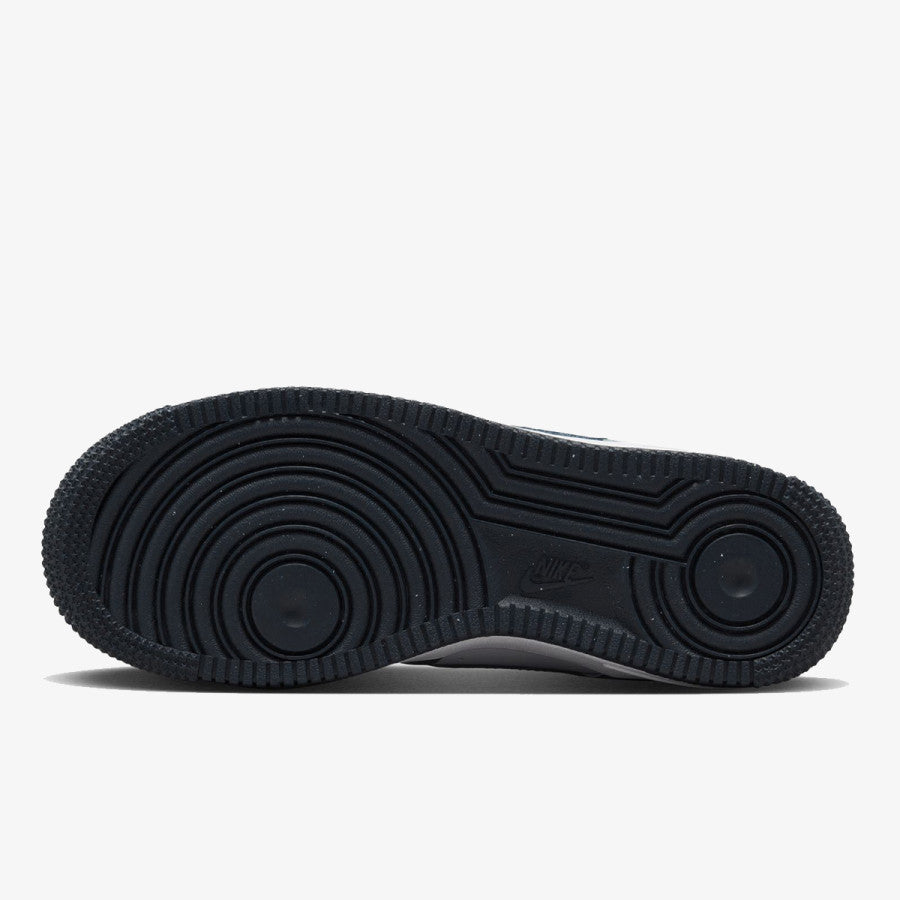 Talpa neagră a pantofilor Nike Air Force 1 Low MM cu design circular și textură aderentă