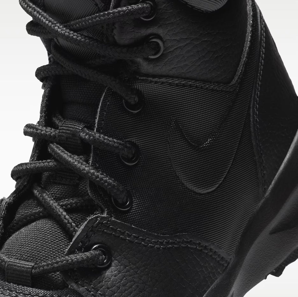 Nike Manoa 17 Combat “Triple Black” BQ5372-001
