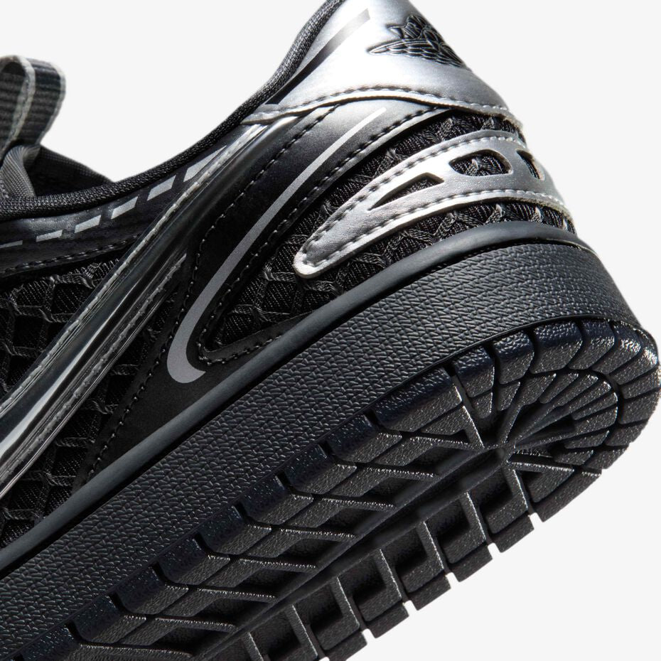 Air Jordan 1 Low Method of Make v3 “Black/Metalic Silver” HQ2186-001