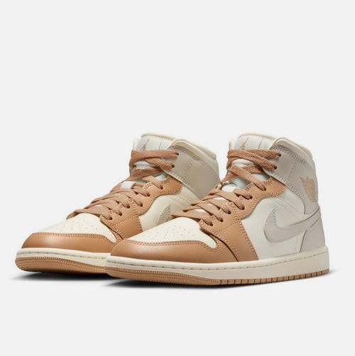 Air Jordan 1 Mid “Tan Toe” BQ6472-118