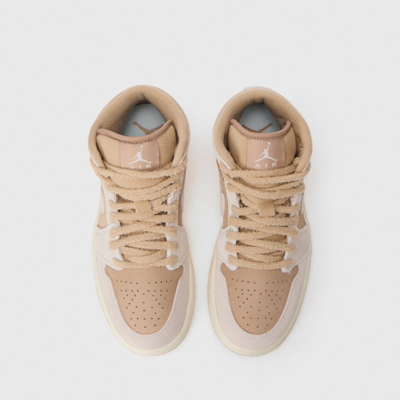 Air Jordan 1 Mid SE “Hemp” HV4269-200