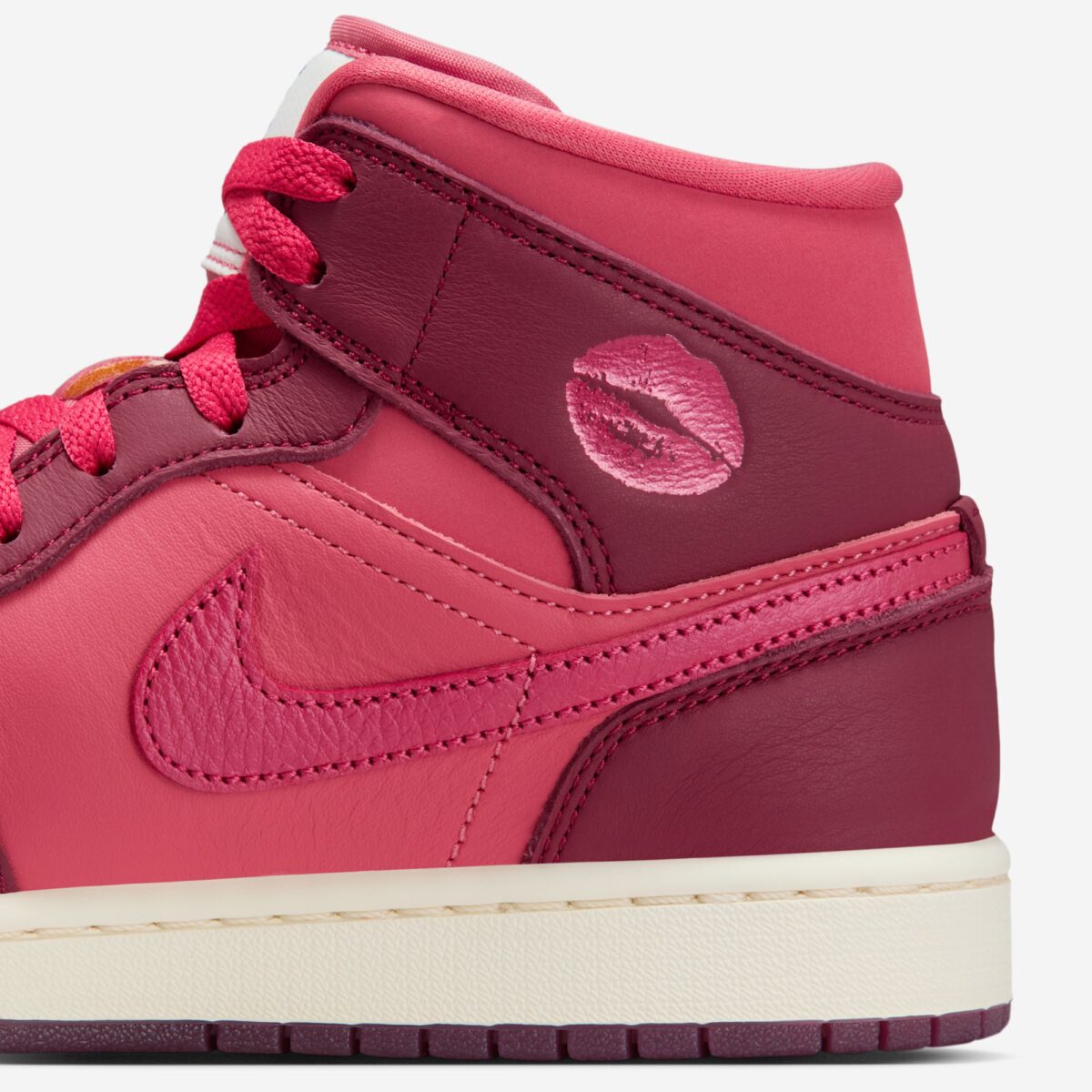 Air Jordan 1 Mid SE WMNS “Valentine’s Day” IB7018-600