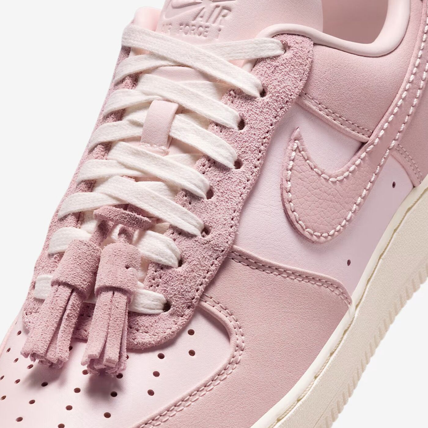 Nike Air Force 1 Low “Pink Oxford/Sail” IB4654-661