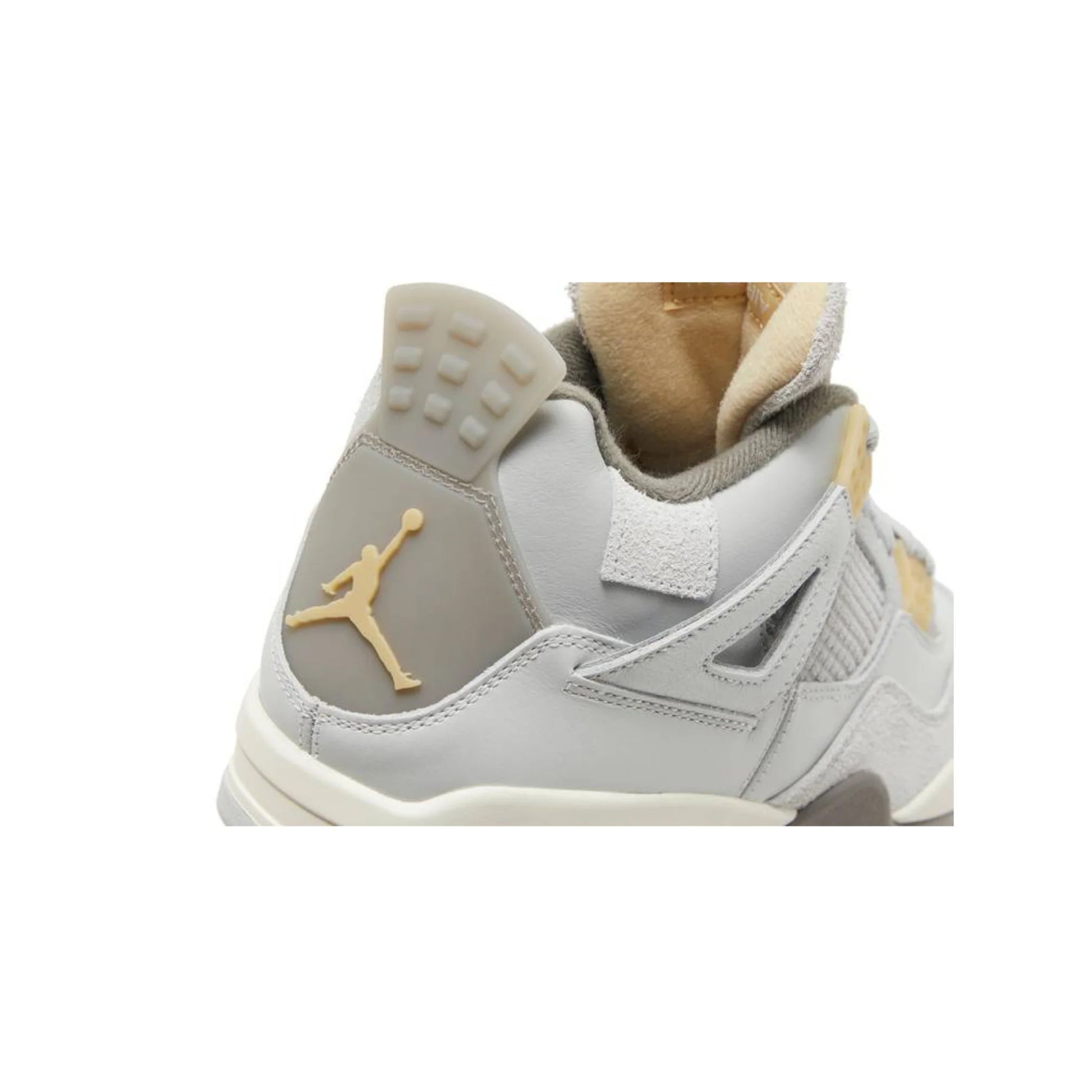 Air Jordan 4 Retro “Craft Photon Dust” DV2262-021
