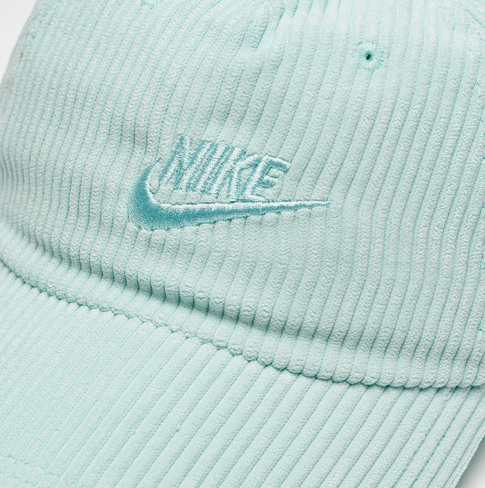 Șapcă Nike SB Club Logo “Jade Ice” FB5375-346