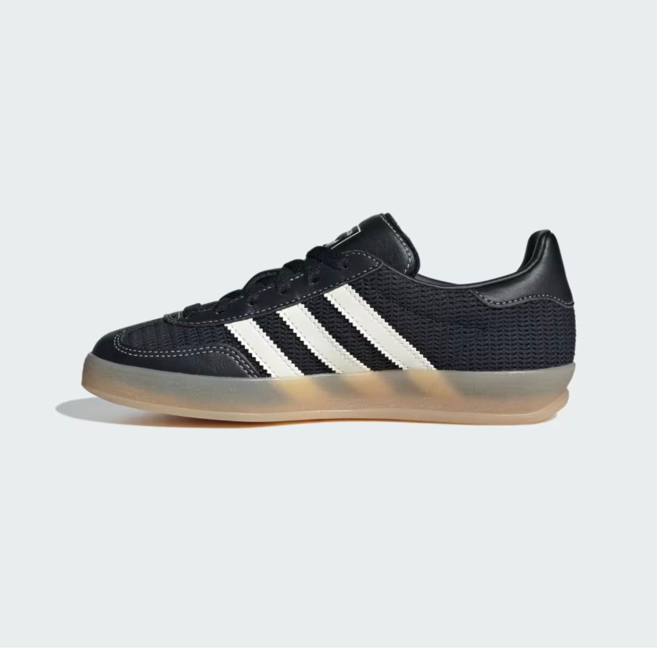 Adidas Gazelle indoor “Core Black Magic Beige” JQ7117