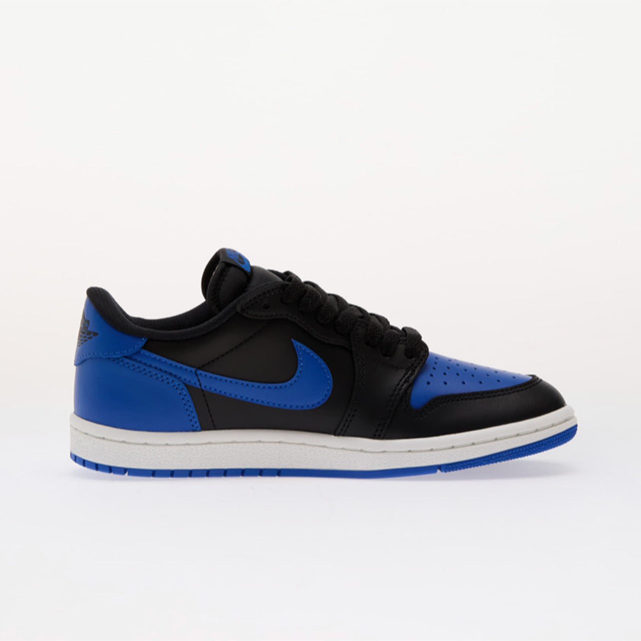 Air Jordan 1 Low 85
“Black/ Varsity Royal-Summit White”