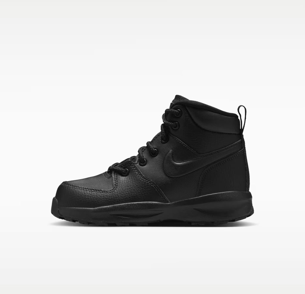 Nike Manoa 17 Combat “Triple Black” BQ5372-001