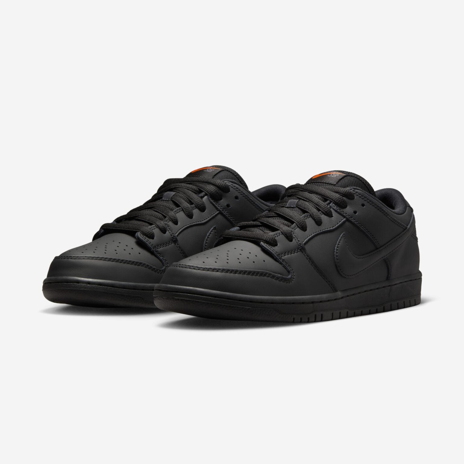 Nike Dunk Low SB ISO “Triple Black” FJ1674-001