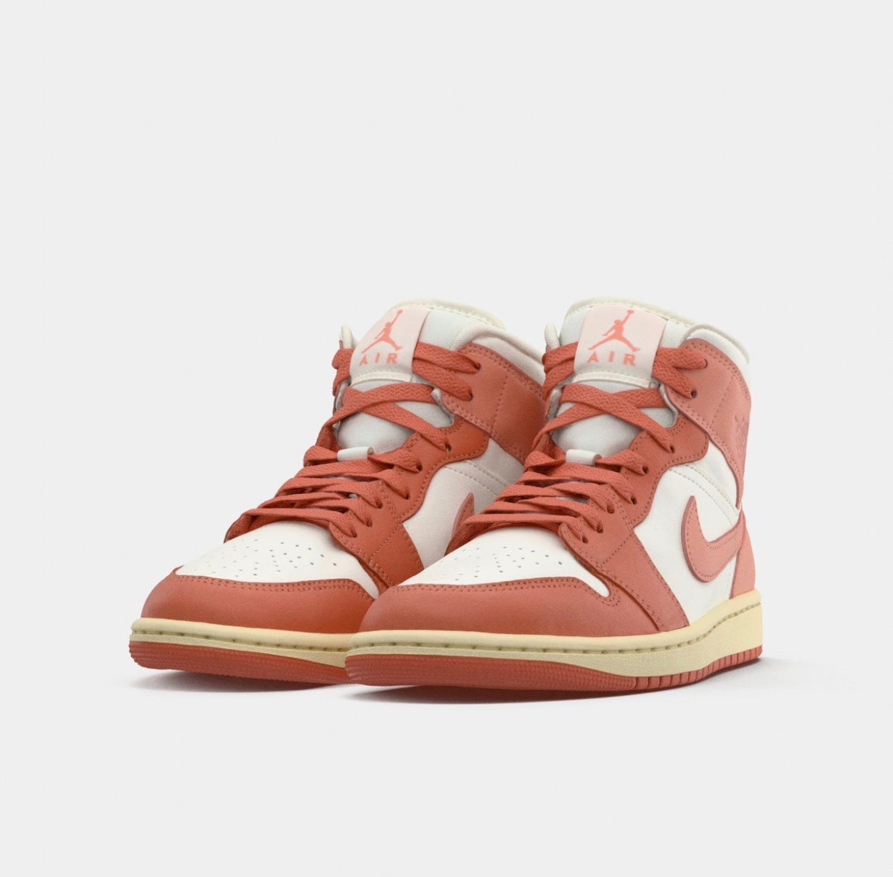 Air Jordan 1 Mid “Light Madder Root” BQ6472-180