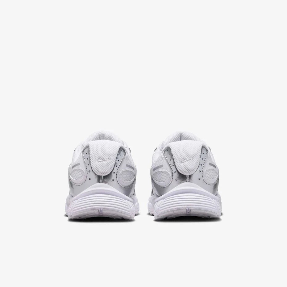 Nike V5 RNR “White/Pure Platinum/White/Metallic Silver”