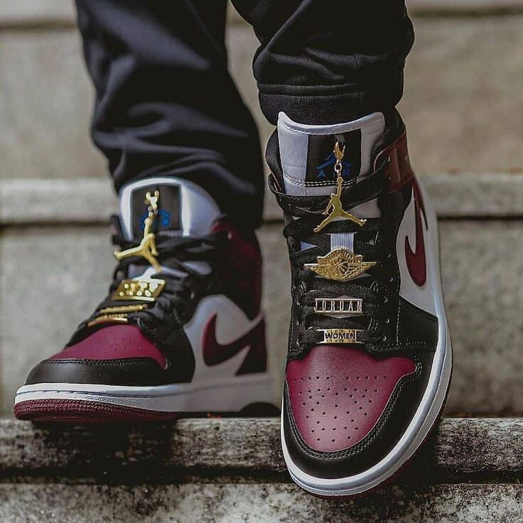 Air Jordan 1 Mid “Dark Beetroot” CZ4385-016