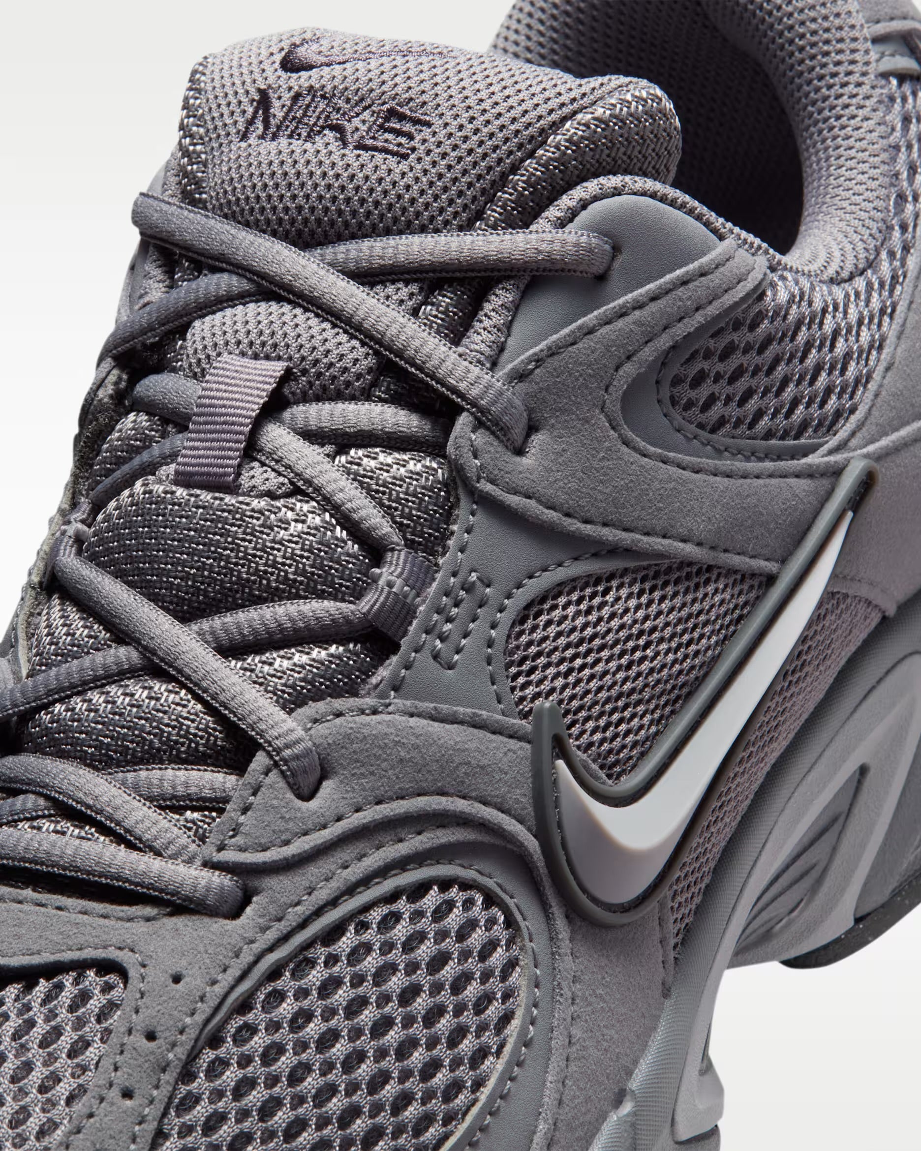 Nike V5 RNR “Pencil Point” II6292-006