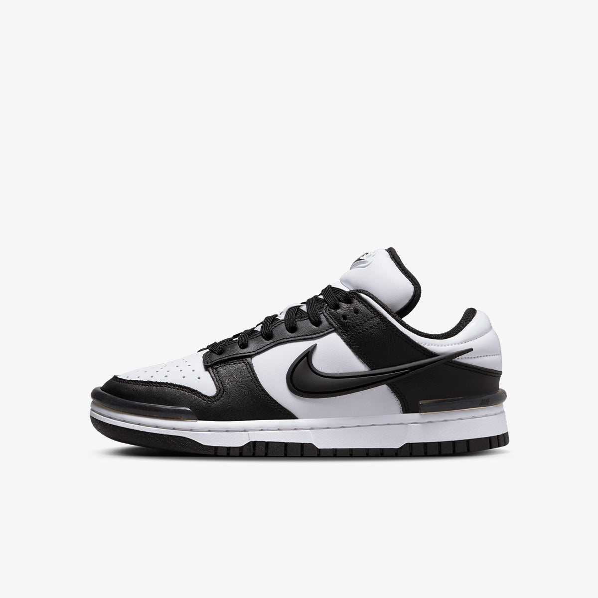 Nike Dunk Low Twist “Panda” DZ2794-001