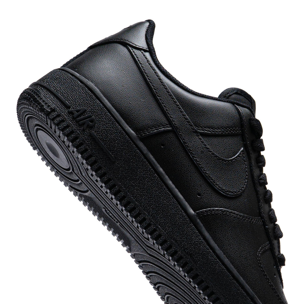 Nike Air Force 1 Low “Triple Black” CW2288 001