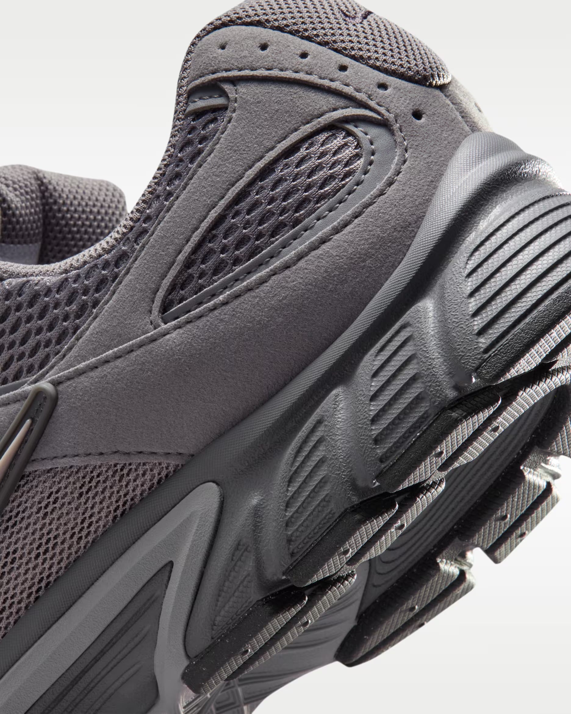 Nike V5 RNR “Pencil Point” II6292-006