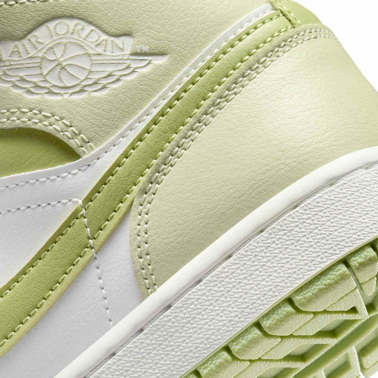 Air Jordan 1 Mid “Olive Aura Lawn” BQ6472-302