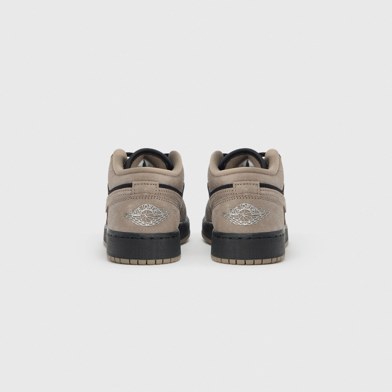 Air Jordan 1 Low SE “Olive Grey” IB7111-005