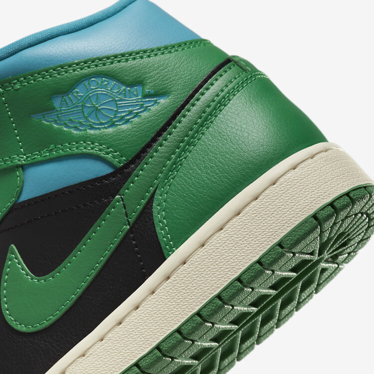 Air Jordan 1 Mid "Lucky Green Aquatone" BQ6472 033