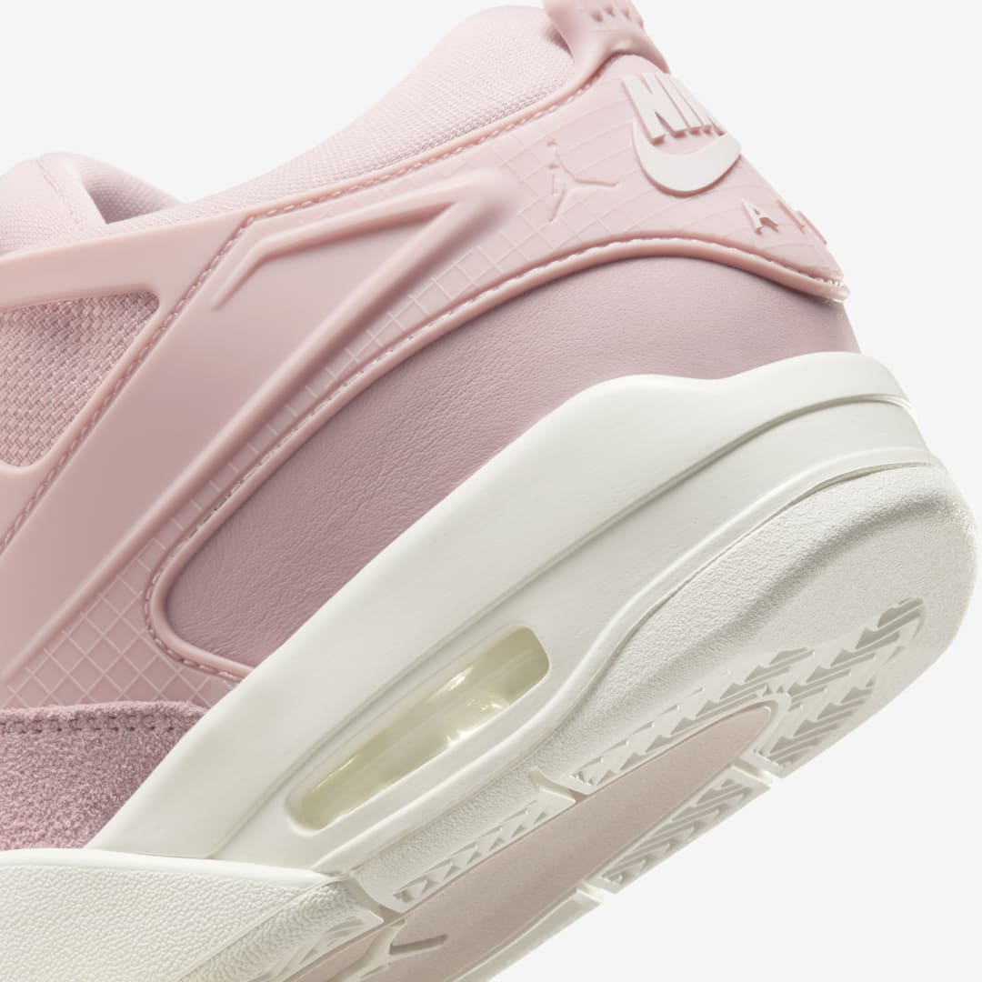 Air Jordan 4 RM WMNS “Pink Oxford”