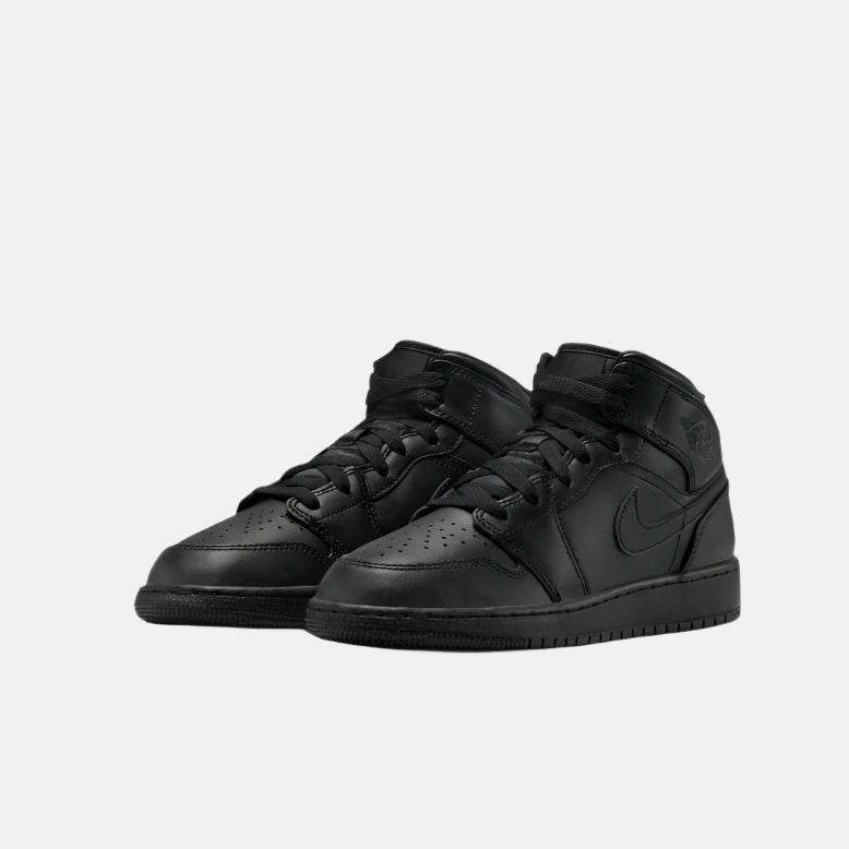 Pantofi sport Air Jordan 1 Mid Triple Black în culoare neagră, design clasic și elegant