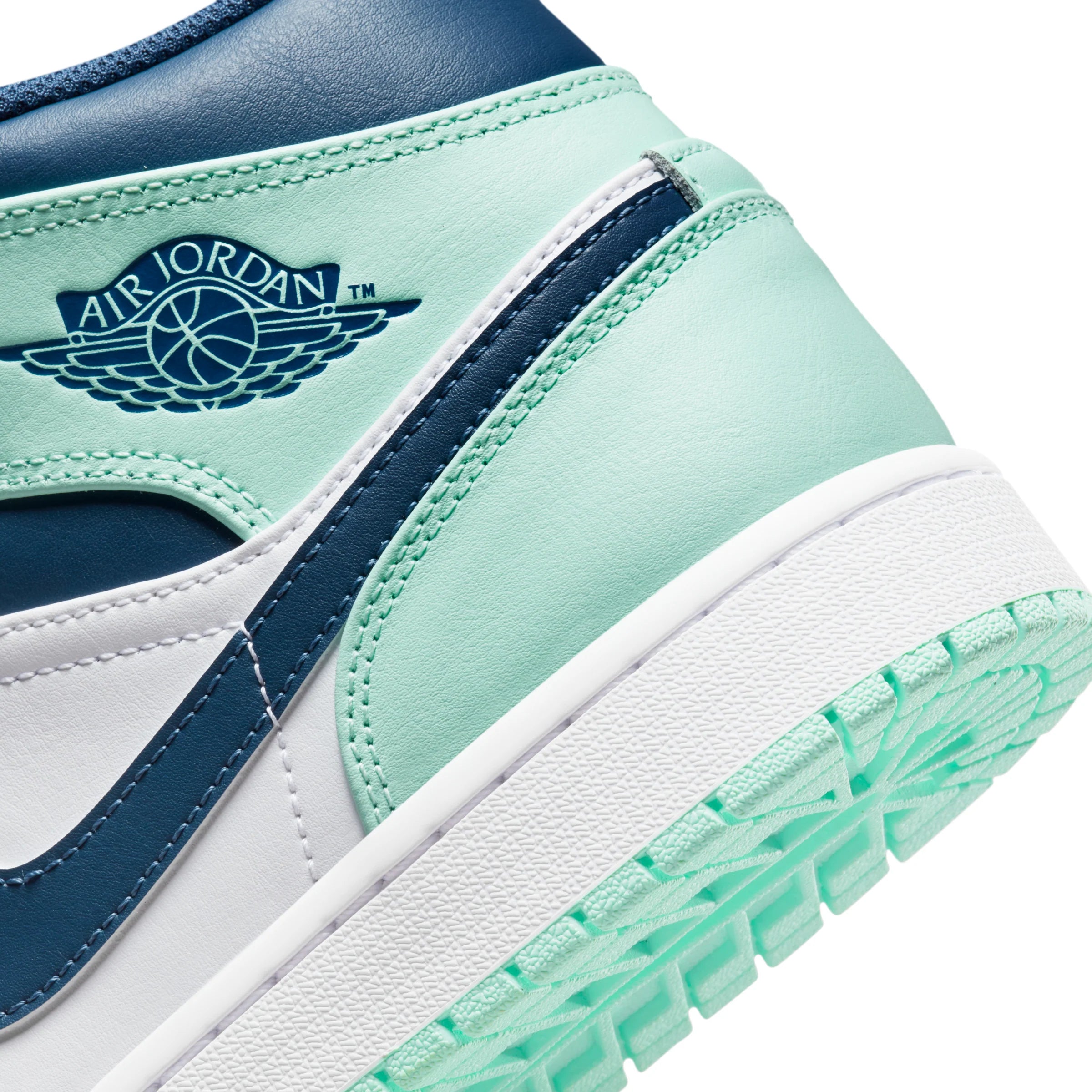 Air Jordan 1 Mid “Mystic Navy Mint Foam” 554724-413