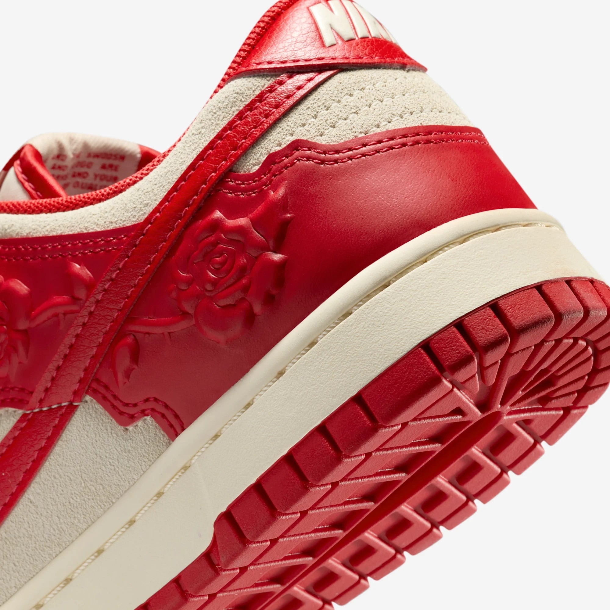 Nike Dunk Low “Red Rose” HF1986 100