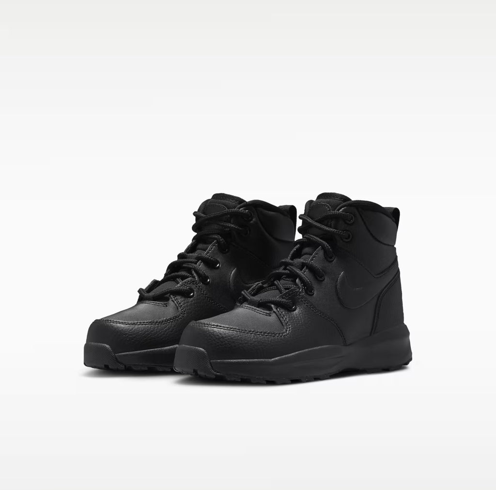 Nike Manoa 17 Combat “Triple Black” BQ5372-001