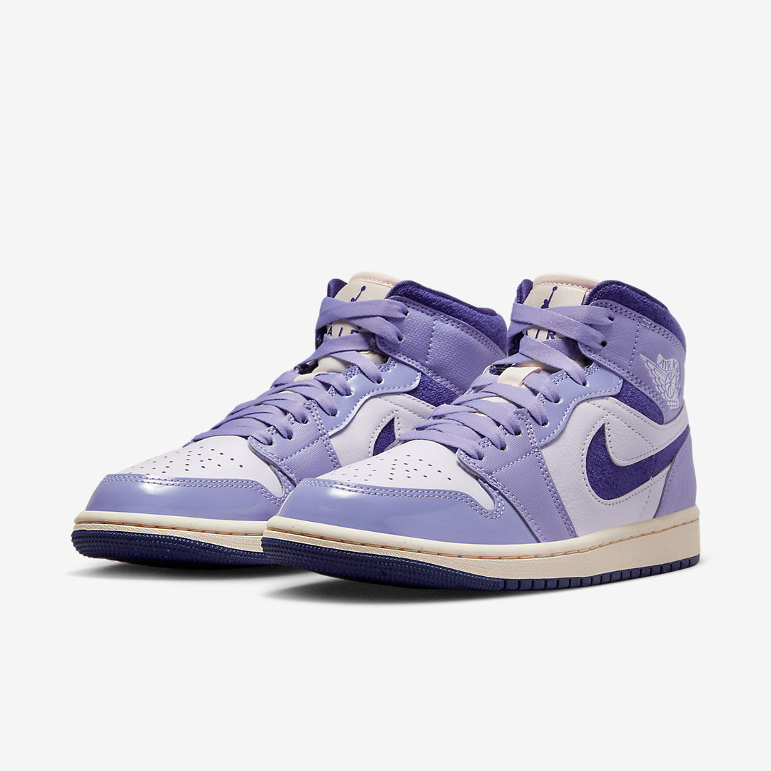 Air Jordan 1 Mid “Sky Purple” DZ3745-500