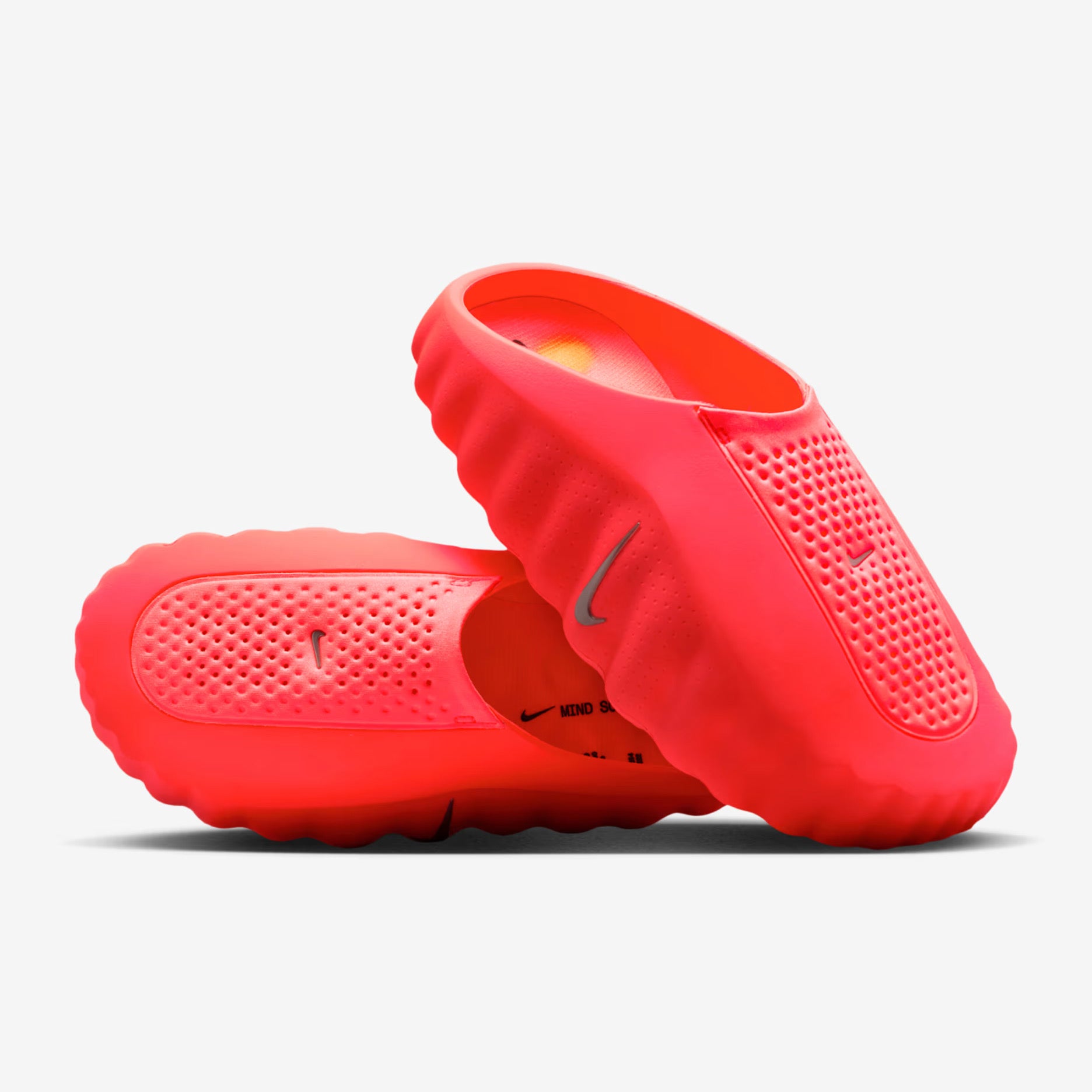 Nike Mind 001 “Solar Red” HQ4309-600