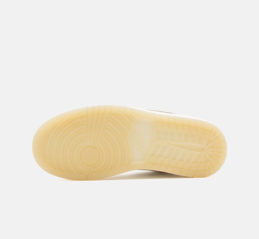 Air Jordan 1 Low “Metallic Team Gold” HV5157-100