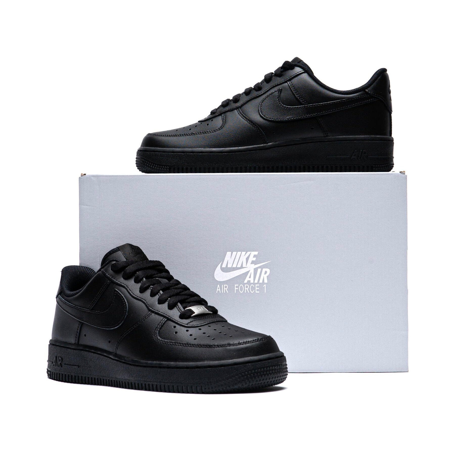 Nike Air Force 1 Low “Triple Black” CW2288 001