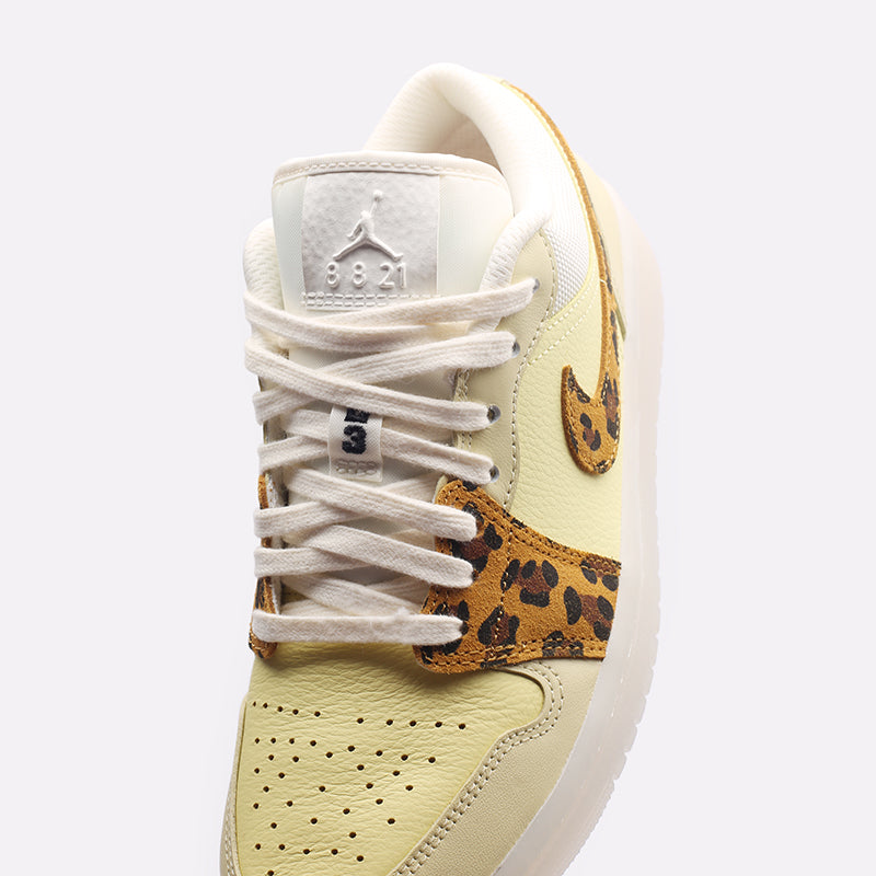 Air Jordan 1 Low "SNKRS Day"