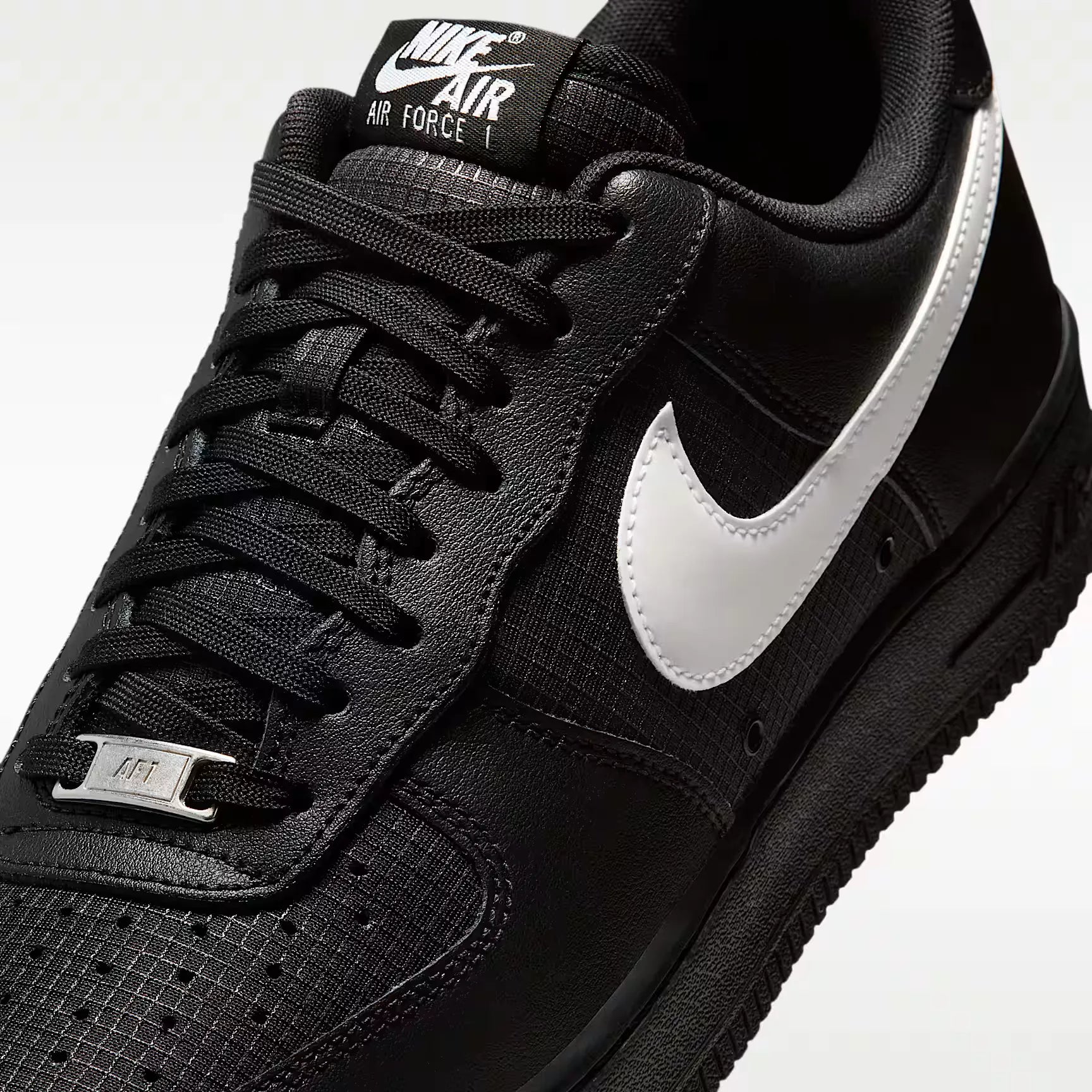 Nike Air Force 1 '07 LV8 "Black White" IR0952-001