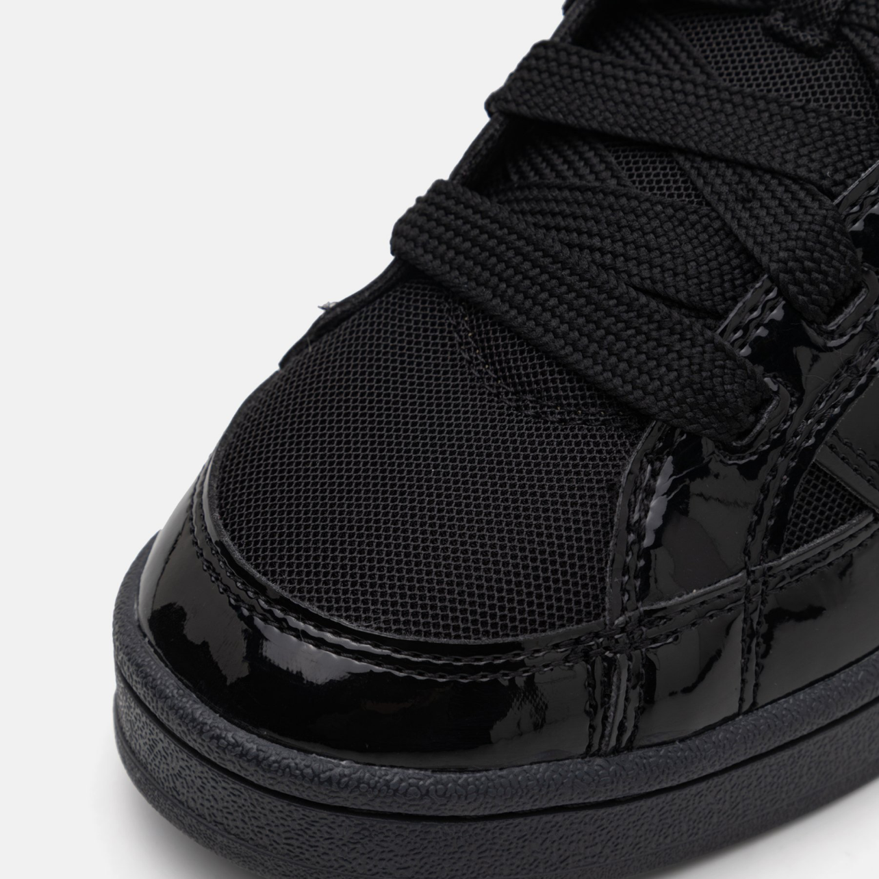 Adidas Campus 00s Beta “Triple Black” JQ8142