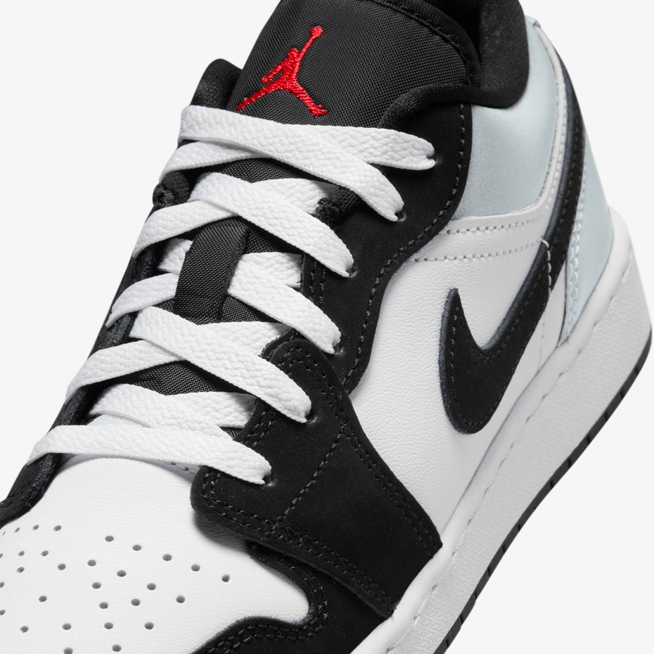 Air Jordan 1 Low “White/Black/Univeristy Red” HF3188-106