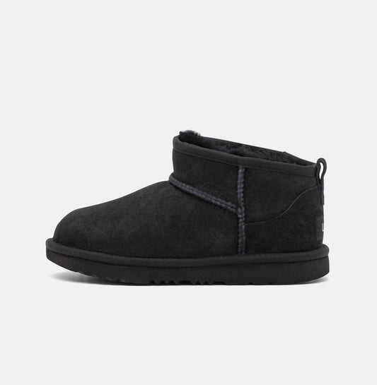 Ugg Classic Ultra Mini “Black”