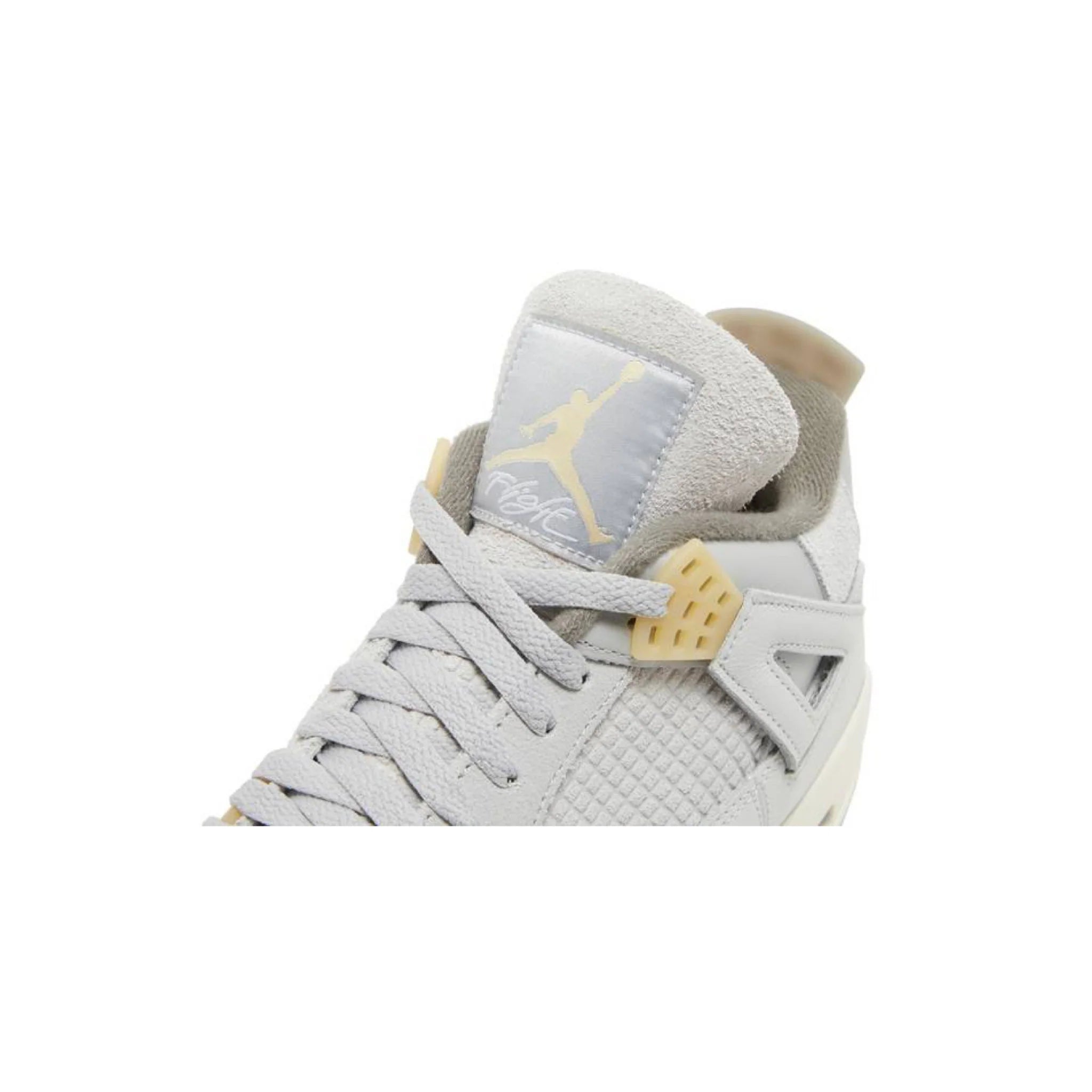 Air Jordan 4 Retro “Craft Photon Dust” DV2262-021