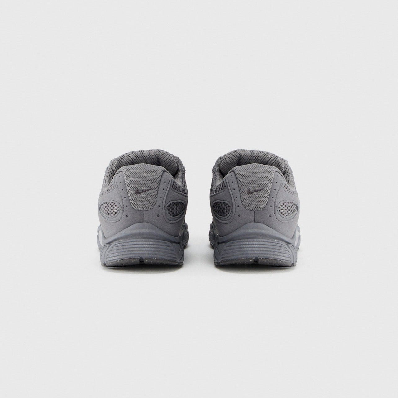 Nike V5 Runner Suede Pencil Point Atmosphere Grey IO1644-001
