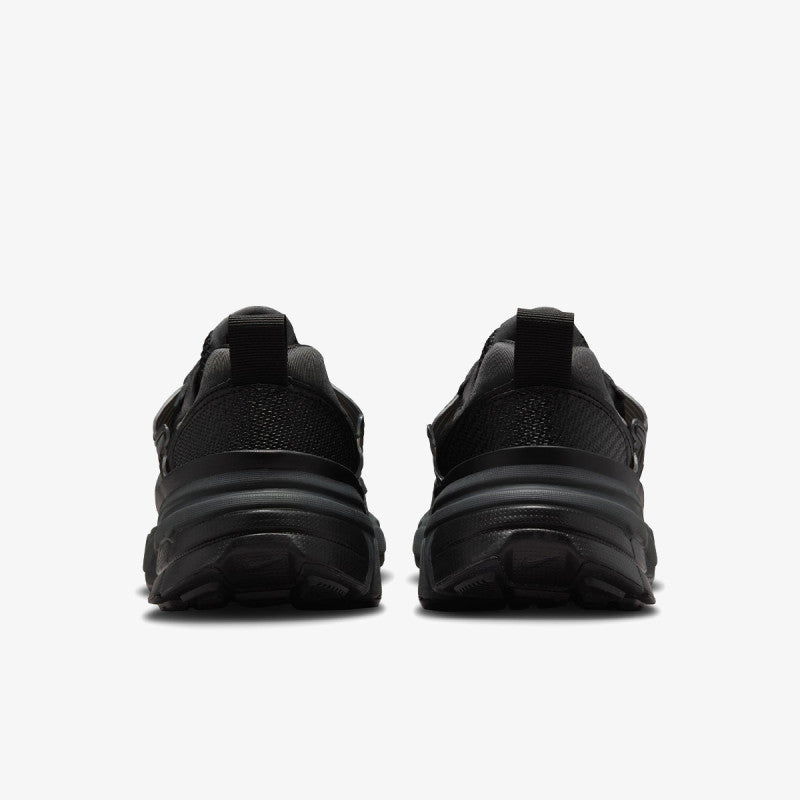 Nike V2K Run "Triple Black" HJ4497-001