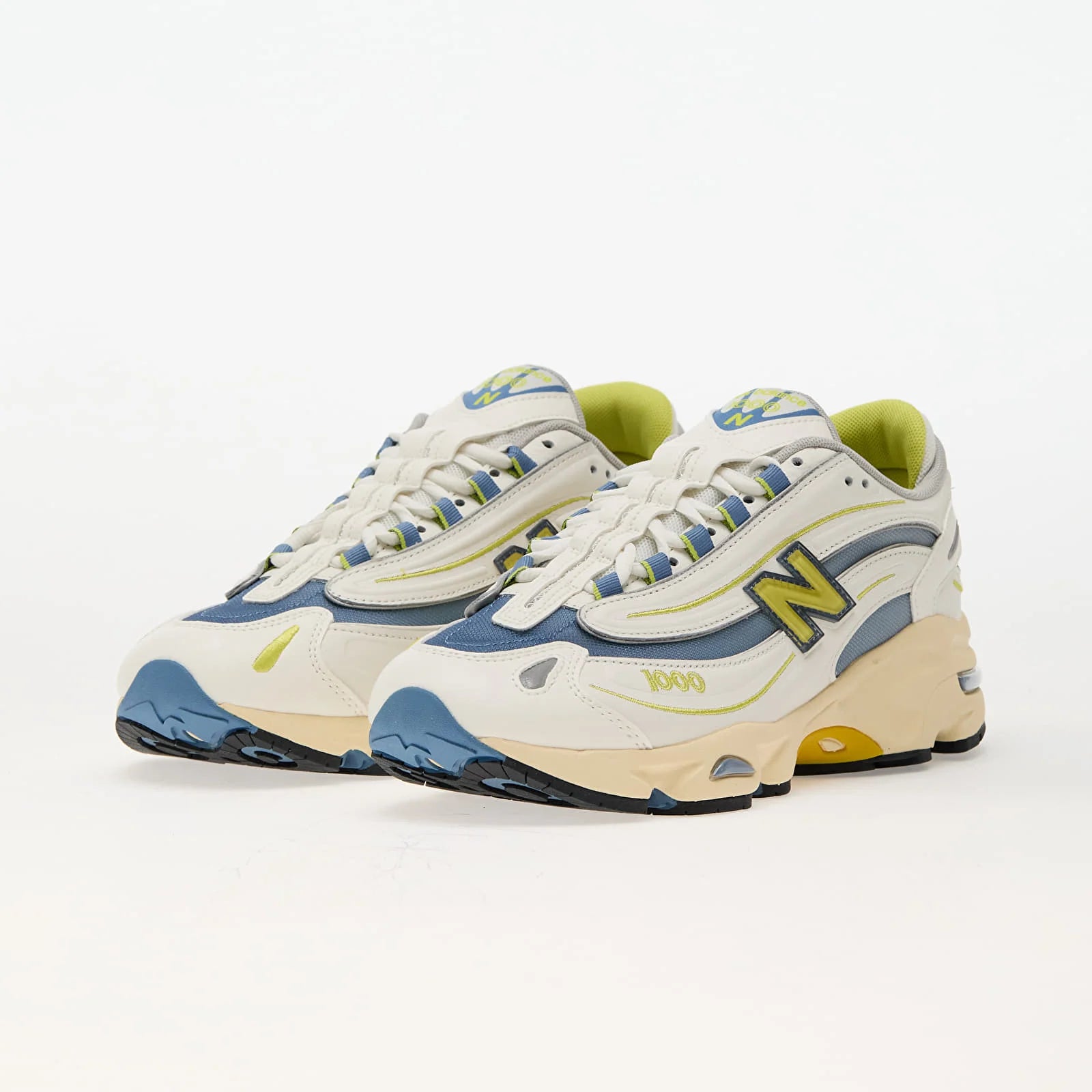 Pantofi sport New Balance 1000 Sea Salt în nuanțe de alb și albastru cu detalii galbene