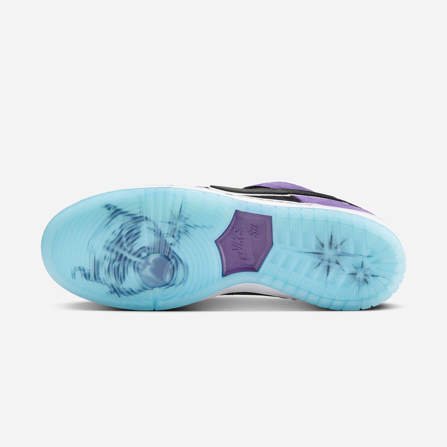 Talpa albastră transparentă a pantofului Nike Dunk SB x Hayley Wilson Black and Court Purple cu detalii grafice