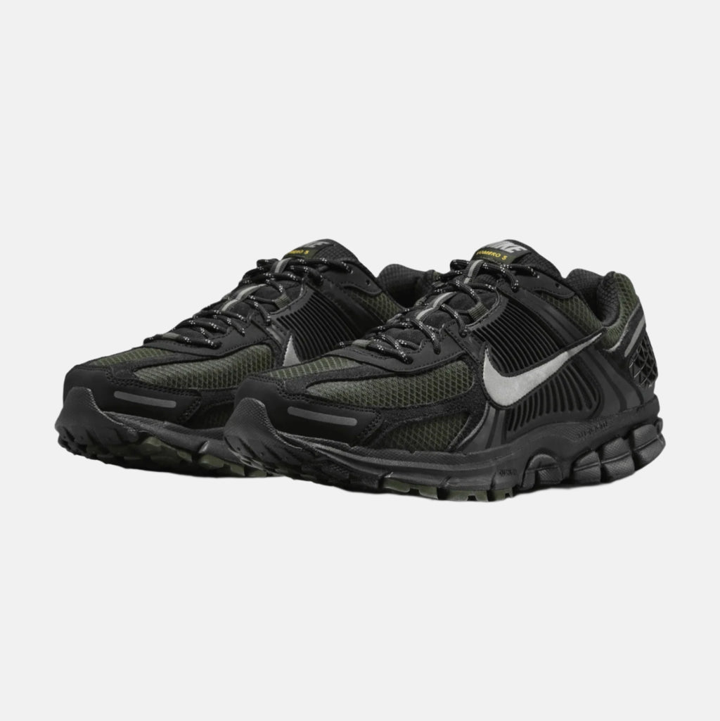 Pantofi sport Nike Zoom Vomero 5 Black/Kaki pentru alergare si antrenament