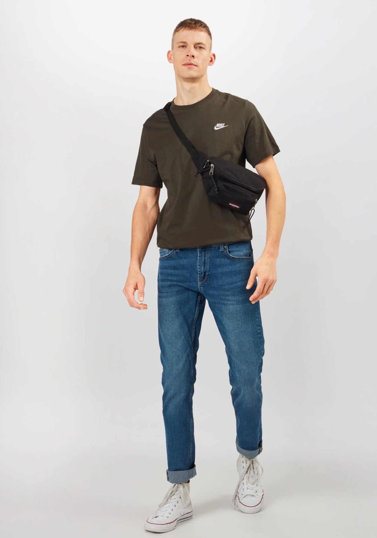 Tricou Nike Sportswear Club “Khaki” Regular Fit