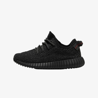 Pantofi sport Yeezy Boost 350 “Pirate Black” negri cu design minimalist și talpă neagră Dod Resell