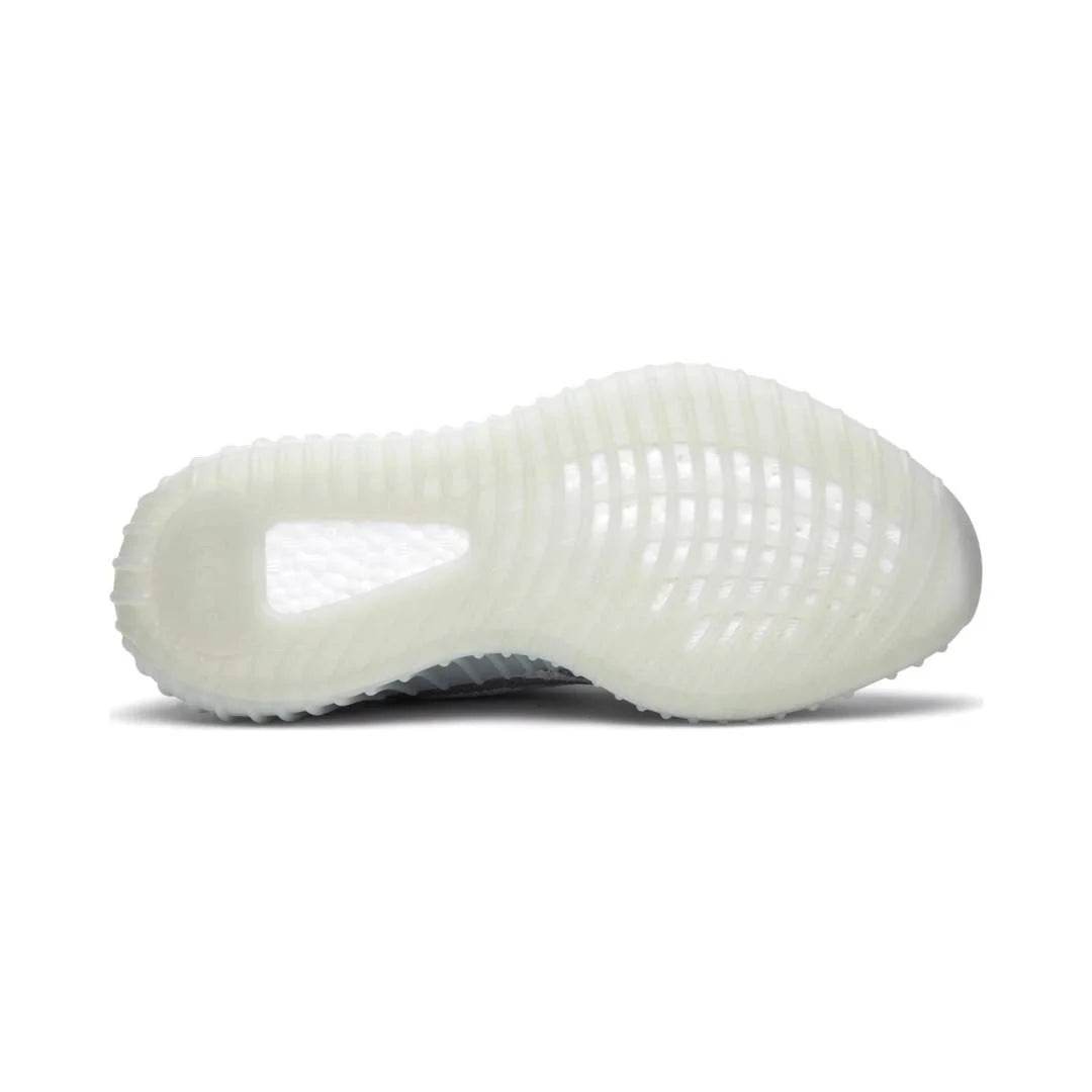 Talpa albă transparentă a pantofilor Yeezy Boost 350 V2 Blue Tint cu design texturat